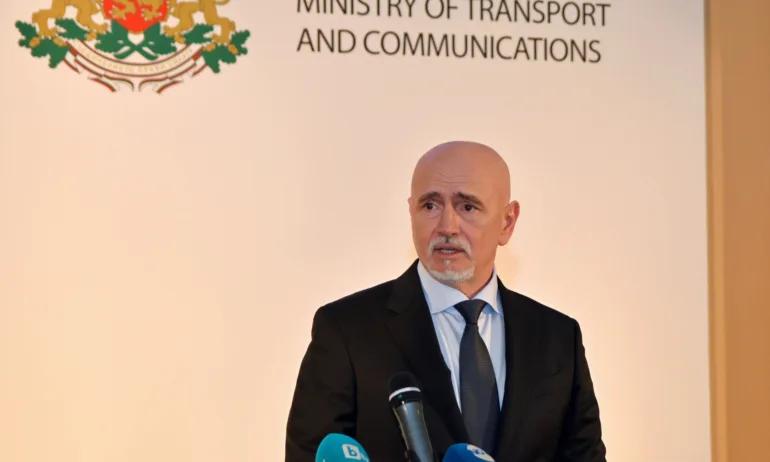 В последните си дни като министър Николай Събев обяви сливането на БДЖ - Tribune.bg