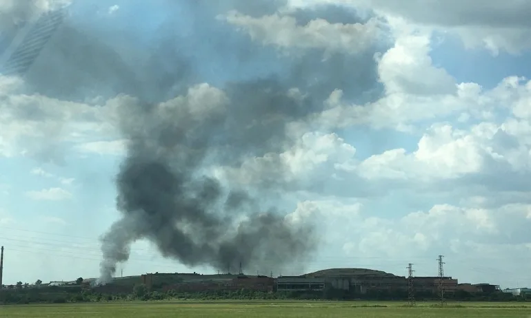 Заради пожара в Шишманци: Няма опасност за населението, хората да уплътнят прозорците и вратите - Tribune.bg