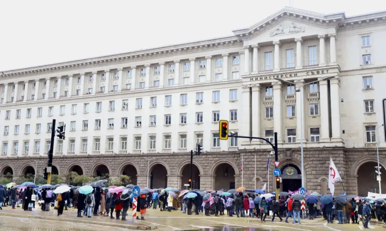 Пари за културата няма да има. Ако не сте доволни, соевите ще ви зададат въпроса - A PUTIN LI ISKA6… - Tribune.bg