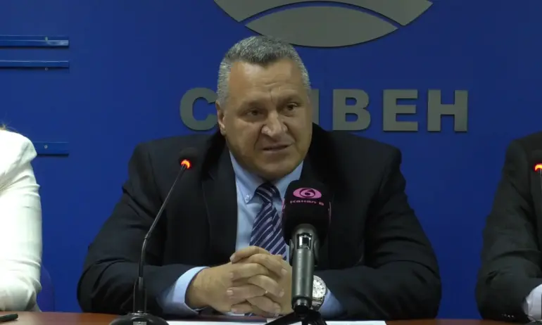 Кандидатът за кмет от ПП-ДБ в Сливен предизвика огромен скандал,