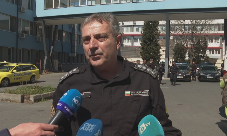 Началникът на отбраната: Камионът с мигрантите е бил технически изправен - Tribune.bg