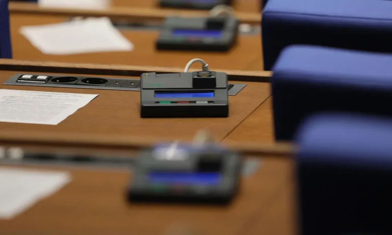 Депутатите ще гласуват на първо четене в парламента промените в съдебната система - Tribune.bg