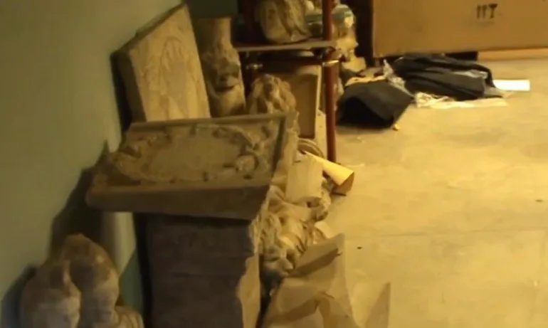 Иззетите предмети от офиса на Божков достигнаха 6 332 (ВИДЕО) - Tribune.bg