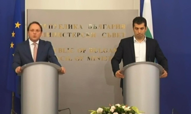 Вархеи пред Петков за РСМ: Бихме желали в скоро време да видим споразумение - Tribune.bg