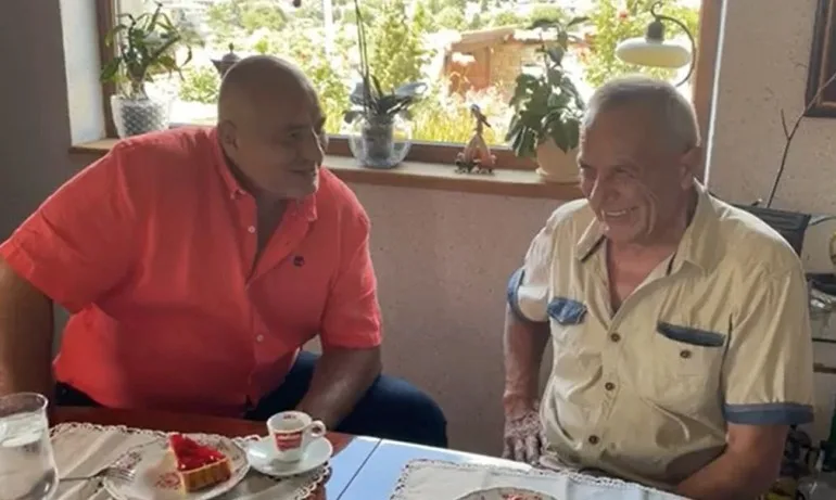 Бойко Борисов: Спряха ваксинационния план, а Делта варианта на коронавируса вече е у нас - Tribune.bg