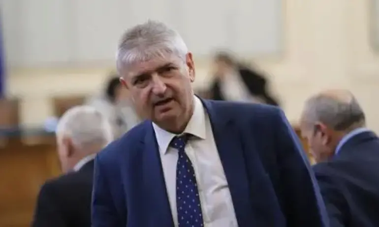 Лъчезар Иванов: Прецедент е, че комисии в НС не приеха бюджета на НЗОК - Tribune.bg