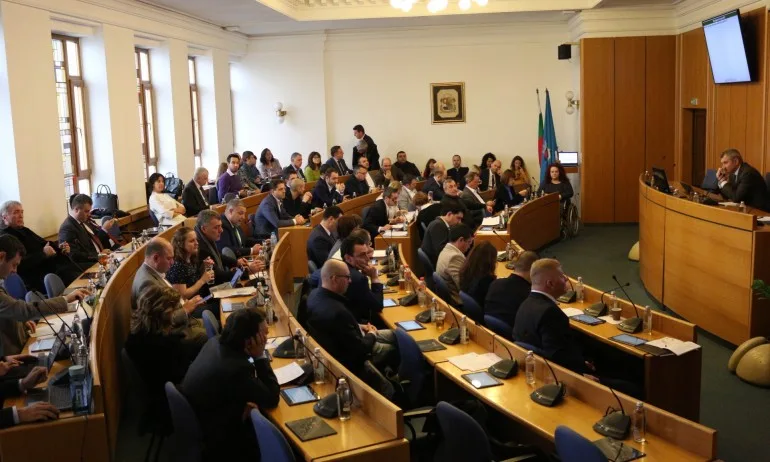 Общински съветник в София е с коронавирус, СОС няма да заседава тази седмица - Tribune.bg