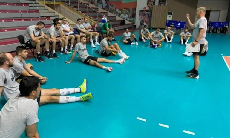 Националите започнаха подготовка за европейското - Tribune.bg