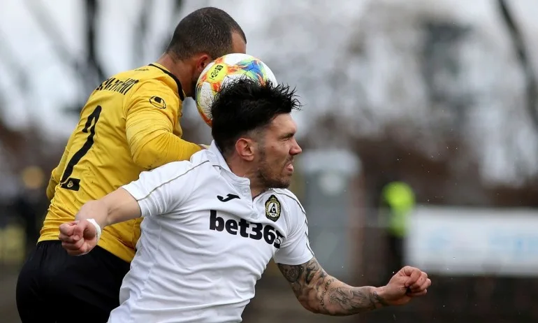 Славия записа четвърта поредна победа в шампионата - Tribune.bg