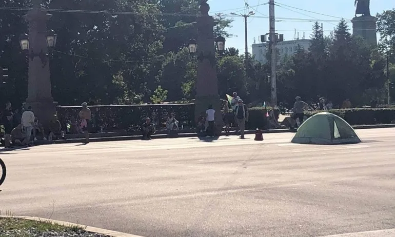 Бабикяновите блокади ядосаха дори хората на Волен Сидеров - Tribune.bg