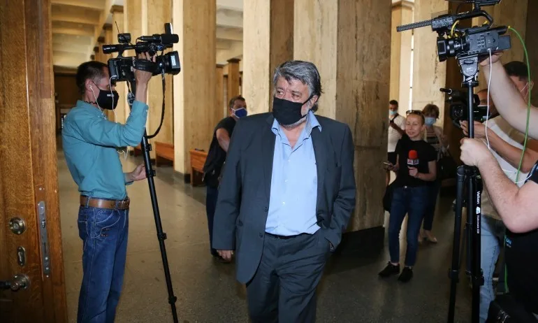 Вежди Рашидов: Съд за бездарното трио като организатор на протеста - Tribune.bg