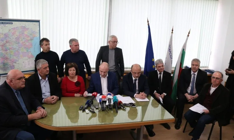 БЛС: Бяхме оцапани от една самоволна политическа акция - Tribune.bg