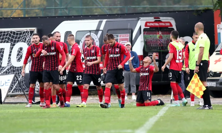 Радост в Надежда: Локо София нанесе първата загуба на Лудогорец през този сезон - Tribune.bg