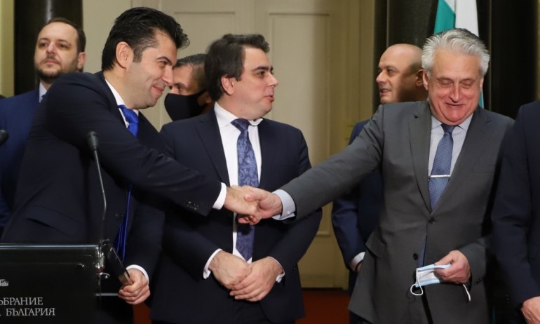 СГП: Само наблюдаващият прокурор решава на кого да повдигне обвинение по случая с Булгаргаз - Tribune.bg