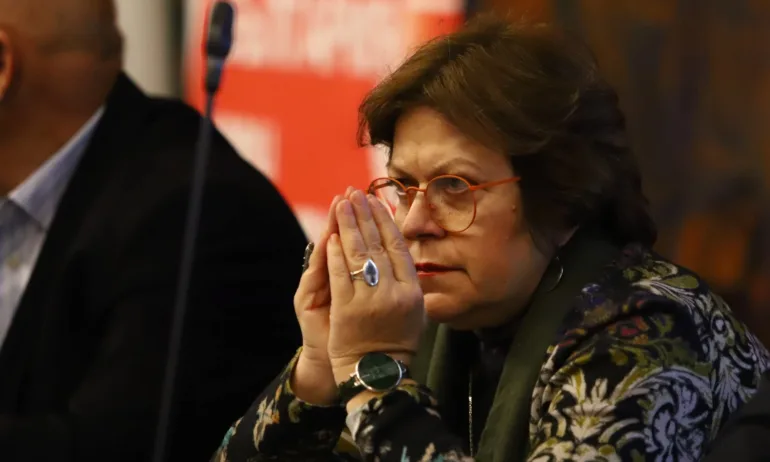 Татяна Дончева за готвеното обединение ПП-ДБ: Мелез на маймуна с кашалот - Tribune.bg