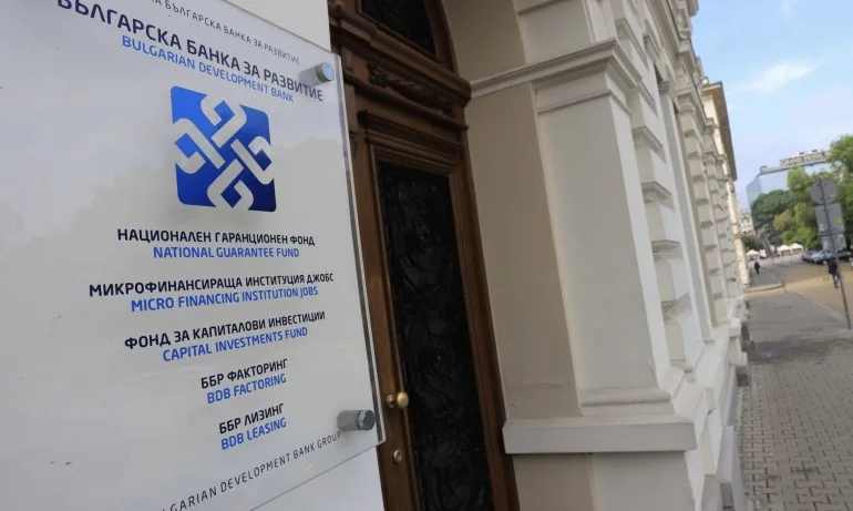Министърът на икономиката уволни двама членове от Надзорния съвет на ББР - Tribune.bg