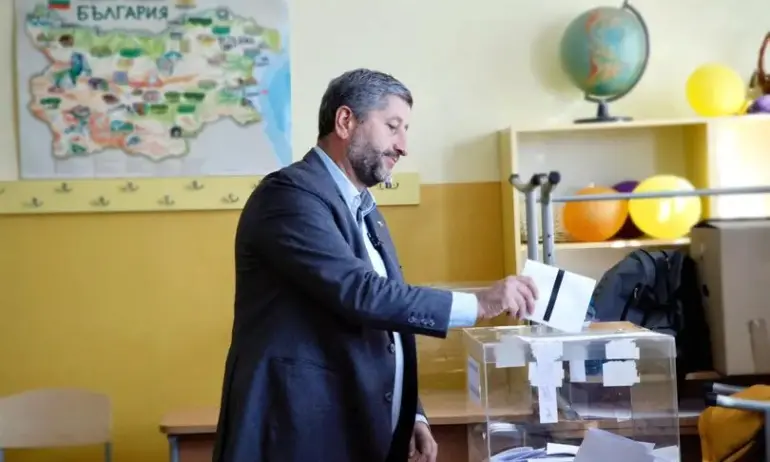 Христо Иванов: Очевидно ще трябва пак да се отваря Изборният кодекс - Tribune.bg