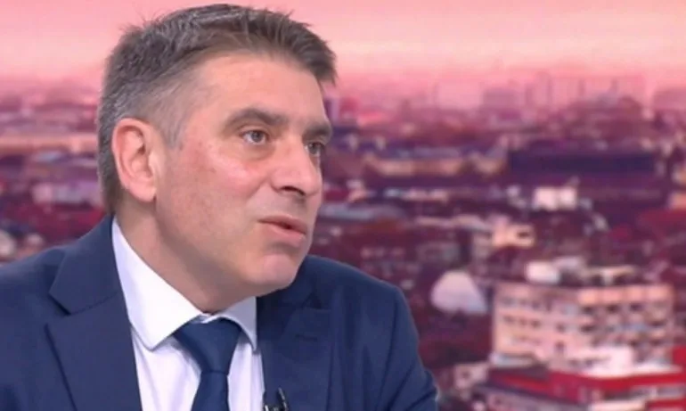 Данаил Кирилов: Оставката е акт на достойнство – БСП са далеч от поемане на отговорност - Tribune.bg