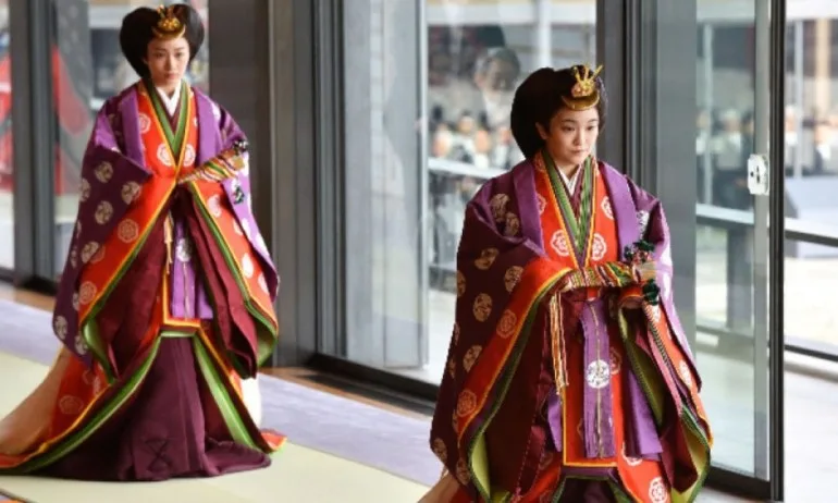 Японската принцеса се отказва от титлата си, иска брак със свой състудент - Tribune.bg