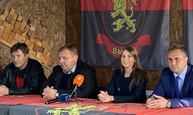 Каракачанов: Боричкането за власт доведе до 8 месеца сериозна криза - Tribune.bg