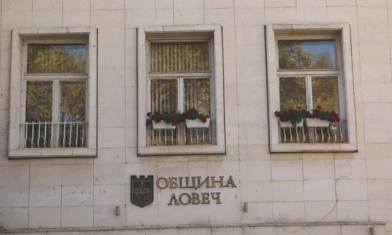 Благодарение на Инспекцията по труда: Работниците от Спарки Ловеч си взеха заплатите - Tribune.bg