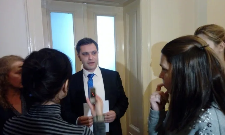 Александър Сиди: Като продава хапчета, защо Марешки не си ги пие? - Tribune.bg