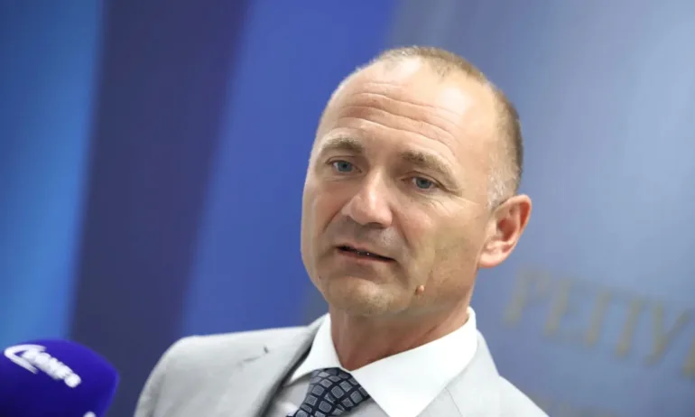 Купуваме един от седемте американски танкера, за другите няма слот за разтоварване - Tribune.bg