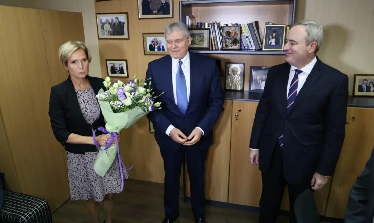 Проф. Герджиков след срещата със СДС: Няма номинация за президент, която да ме притеснява - Tribune.bg