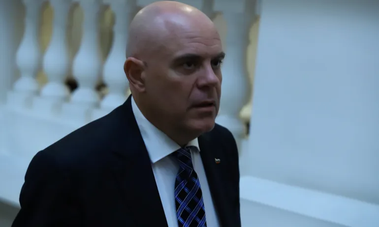 След срещите на Иван Гешев в парламента - ще има ли коалиция за реална правосъдна реформа - Tribune.bg