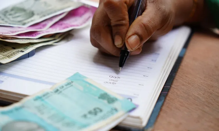 Арестуваха трудов инспектор заради поискан и взет подкуп в Пазарджик - Tribune.bg