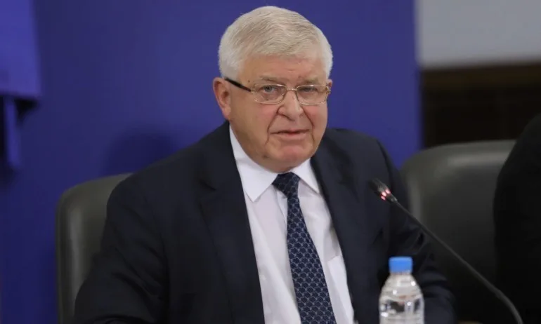 Ананиев: Здравеопазването е приоритет на Бюджет 2021 - Tribune.bg