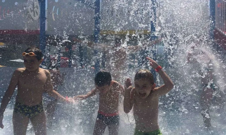 Опасни температури в 24 области - Tribune.bg