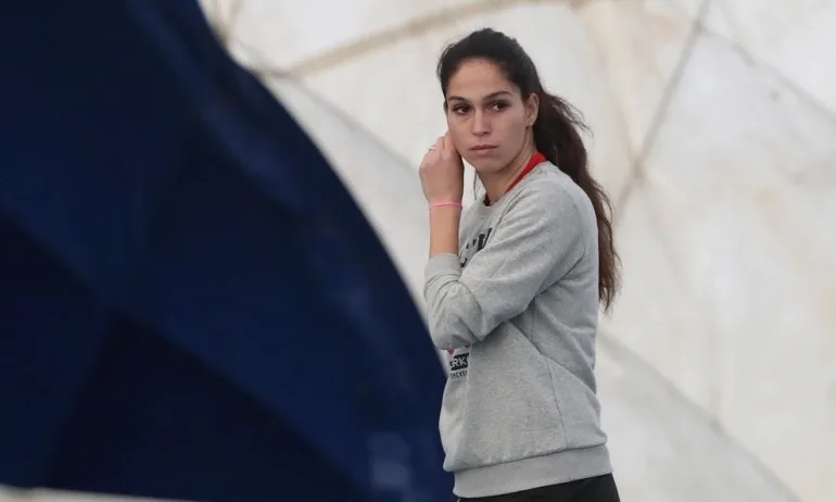 Шиникова се класира на финал в Полша - Tribune.bg