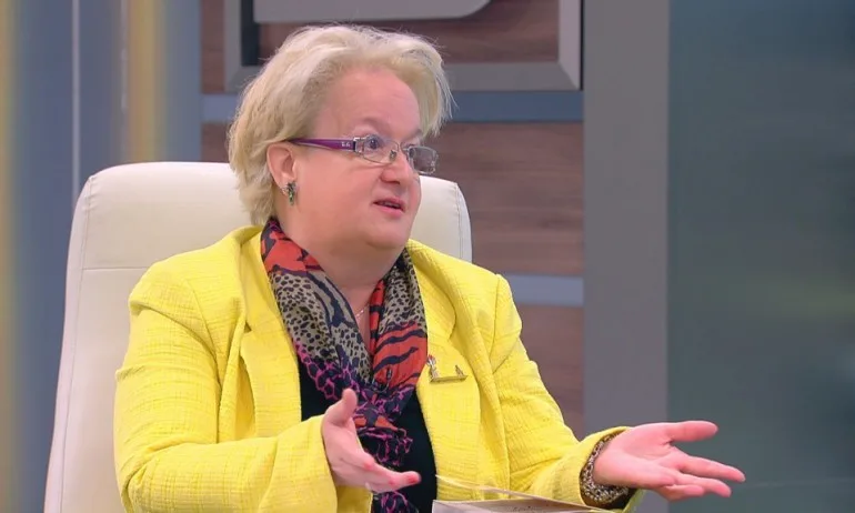 Алена за номерата на партиите: ГЕРБ с 12 – нови симпатизанти, БСП с 18 – кармична разплата - Tribune.bg