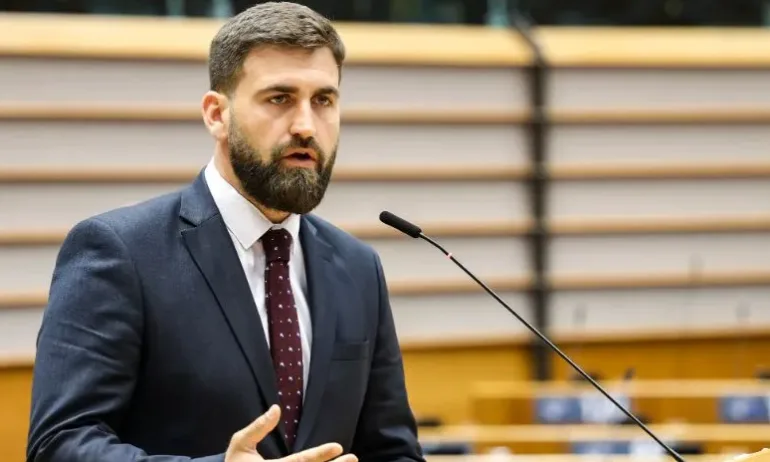 Андрей Новаков: Договорихме от ЕС до 3,4 млрд. лева за България - Tribune.bg