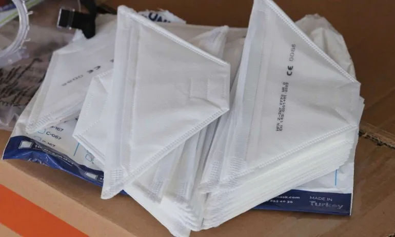 Сигнал до Tribune.bg: Брутална спекула, еднократните маски поскъпнали 35 пъти от доставчик - Tribune.bg