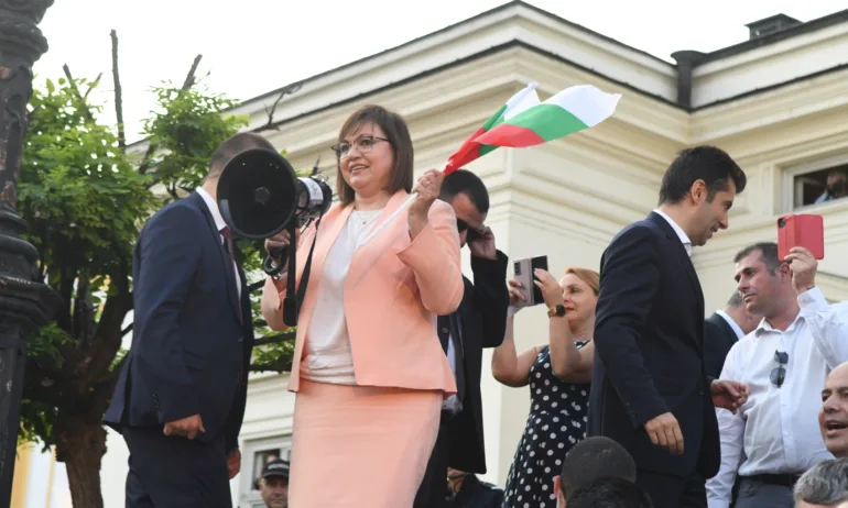 Нинова обяви, че новината за германския Билд е фалшива - Tribune.bg