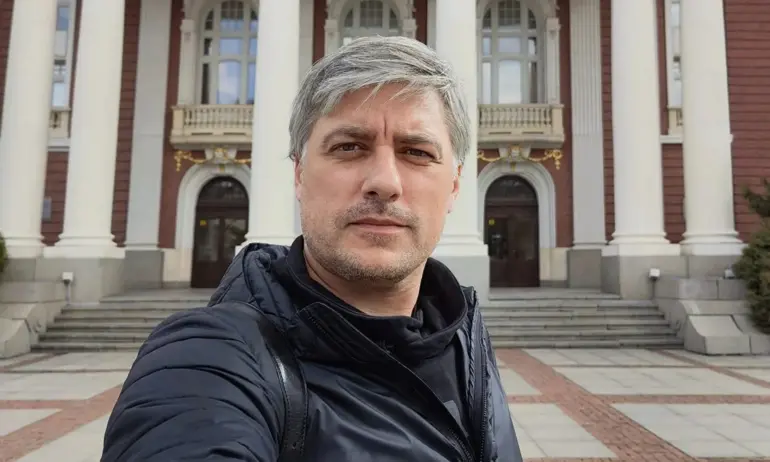 Владо Карамазов: Защо от мухата се прави слон? Камен Донев разчиства лични сметки - Tribune.bg