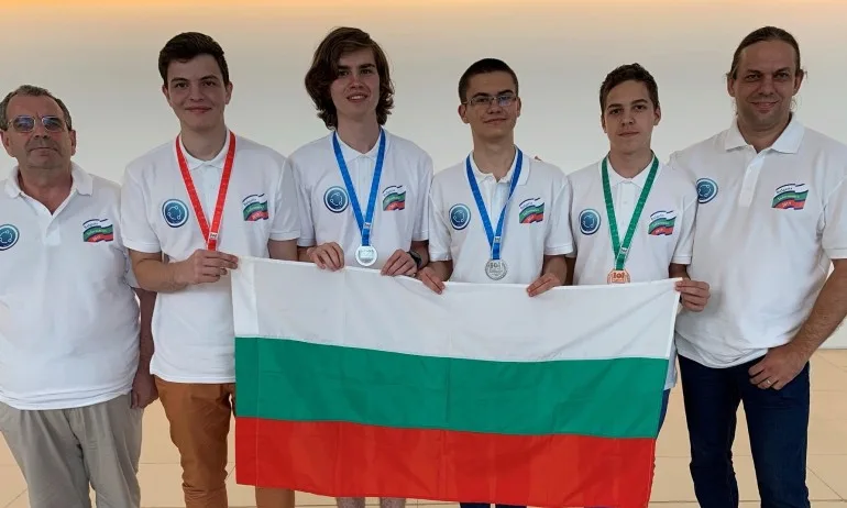 4 медала за отбора ни от международната олимпиада по информатика - Tribune.bg