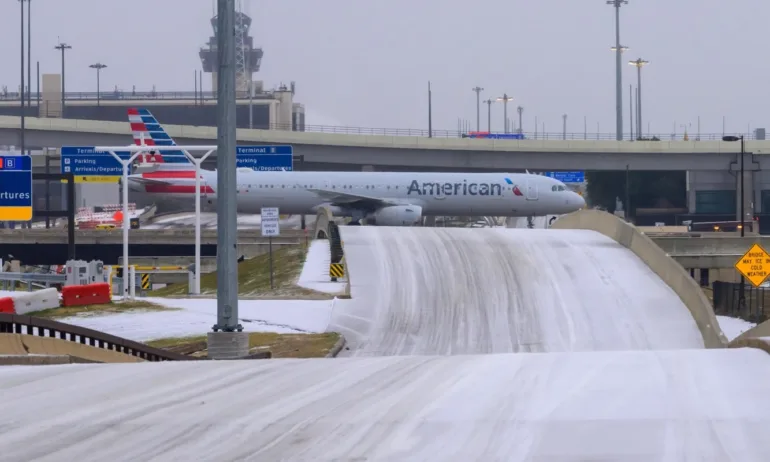 Мощна зимна буря блокира САЩ: Хиляди отменени полети и извънредно положение в 18 щата - Tribune.bg