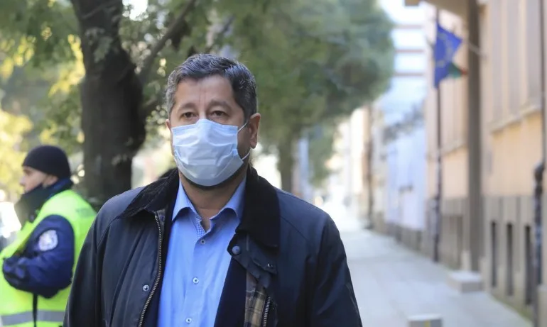 Христо Иванов със сигнали до прокуратурата и НСО заради думите на Борисов за Мата Хари - Tribune.bg