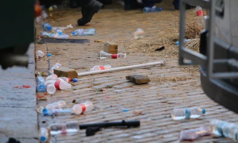 СДВР за утрешното въстание: Очакваме всичко, ще има пунктове за площада - Tribune.bg