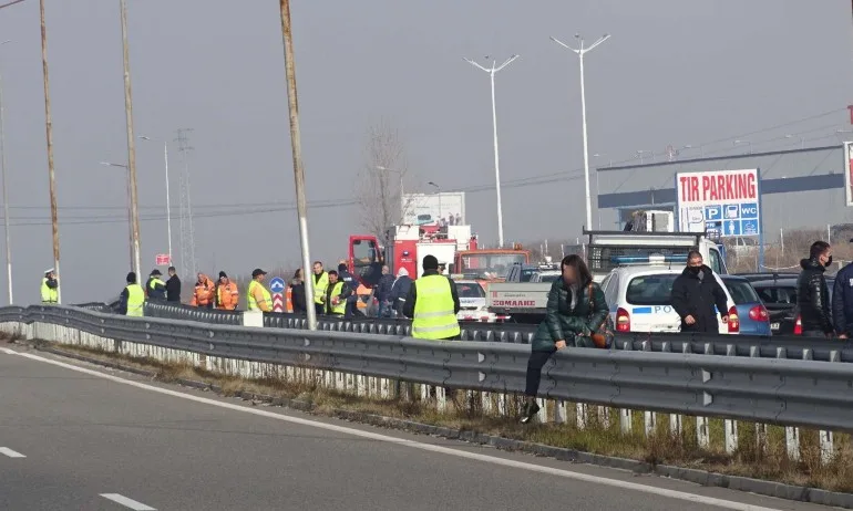 АПИ: Не е имало лед на Струма, където стана верижна катастрофа - Tribune.bg
