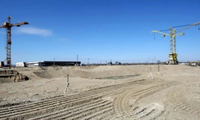 Булатом: Кандидат-инвеститори питат какво става с проекта АЕЦ Белене - Tribune.bg