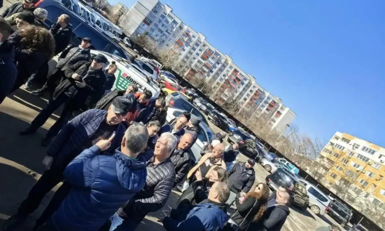 Готвят протест заради паркоместа след строеж на хипермаркет в столичния Овча купел 1 - Tribune.bg