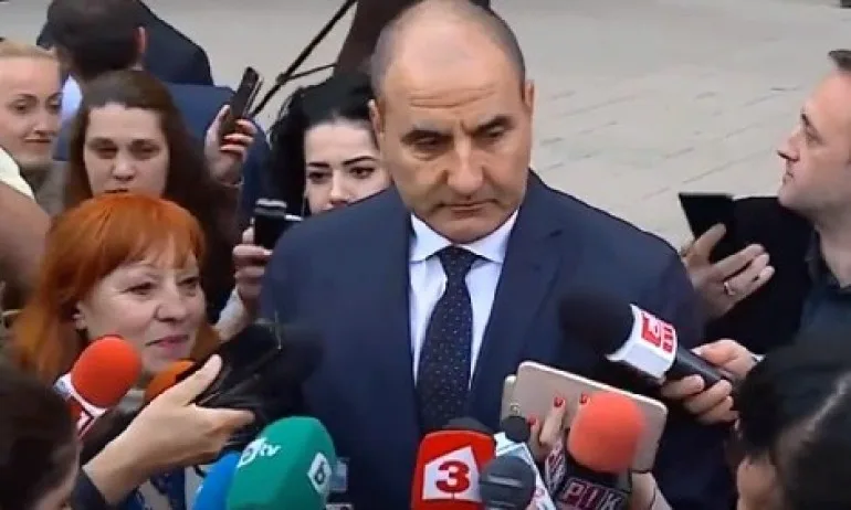 Цветанов: Фактите опровергават поредната отчаяна акция на Нинова - Tribune.bg