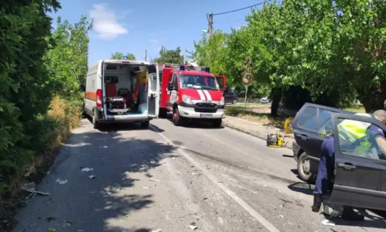 Тежка катастрофа на пътя Пазарджик-Панагюрище - Tribune.bg