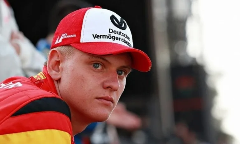 Мик Шумахер е доволен от първите си месеци във Формула 1 - Tribune.bg