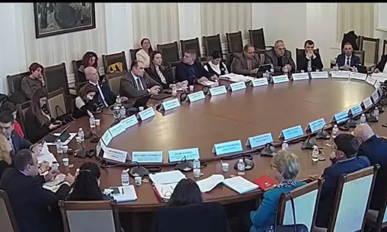 Нанков: Наследени бяха огромни задължения за извършени дейности, които няма как да не бъдат разплатени - Tribune.bg