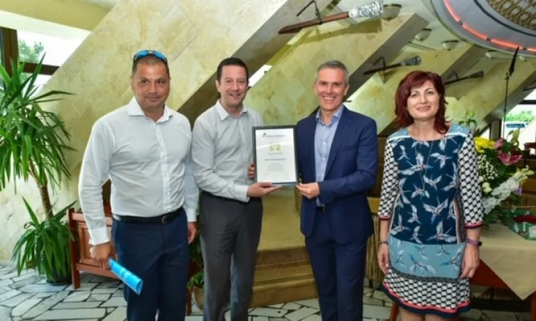 Балкан Холидейз празнува 50 години чартърни полети от Великобритания до България - Tribune.bg